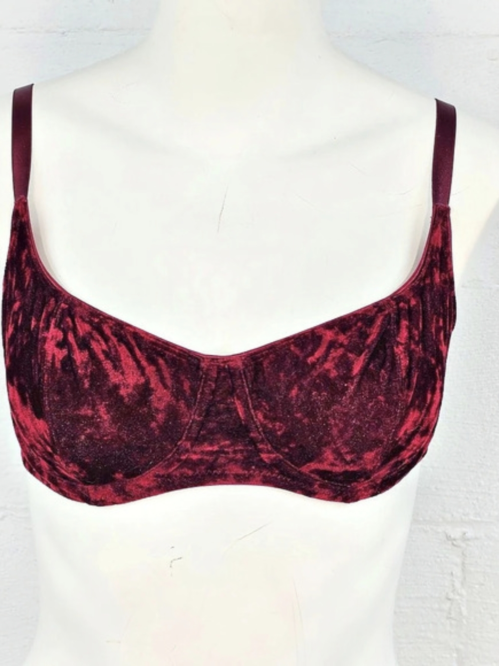 Victoria's Secret Vintage 90's Velvet Bra
